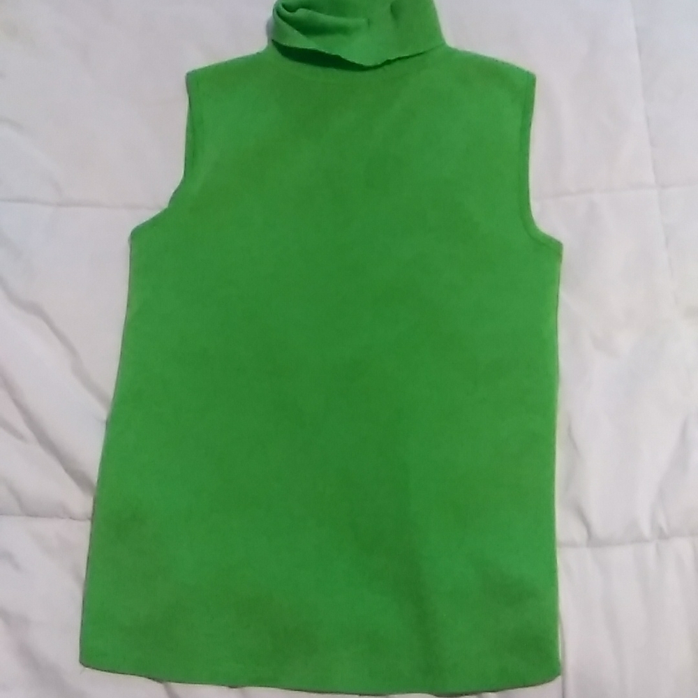 Turtle neck green blouse